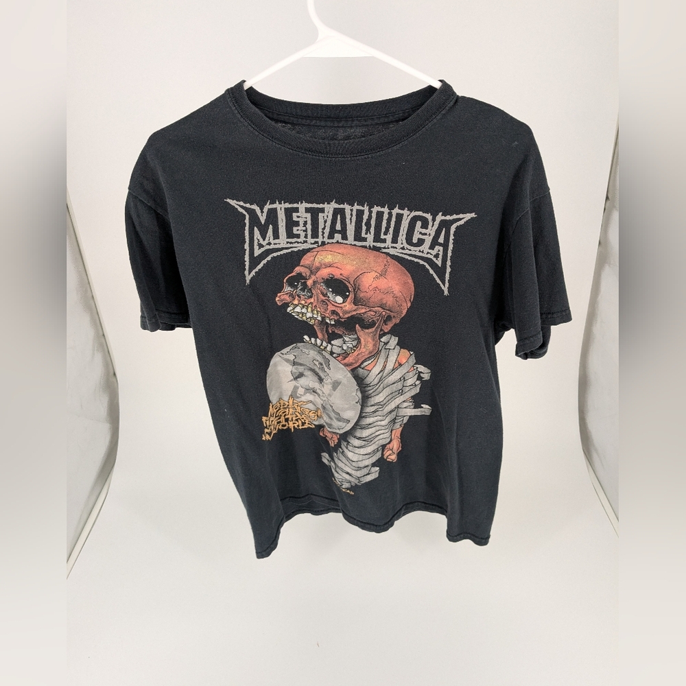 Metallica shirt Size Small